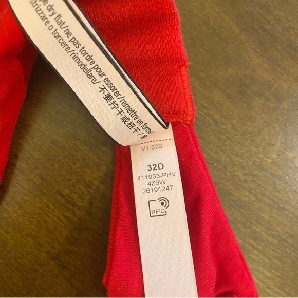 Victoria’s Secret 32D Body By Victoria Push Up Bra Lipstick Red Lace - Picture 9 of 14